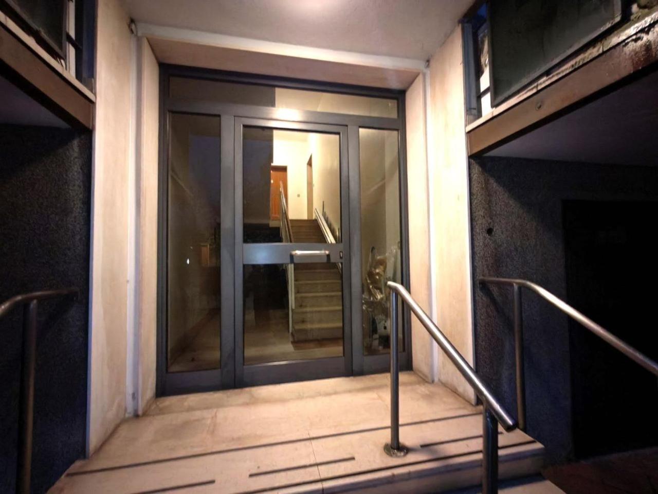 Laura Apartment Venice 4 P. 15 M To Venice Mestre Bagian luar foto